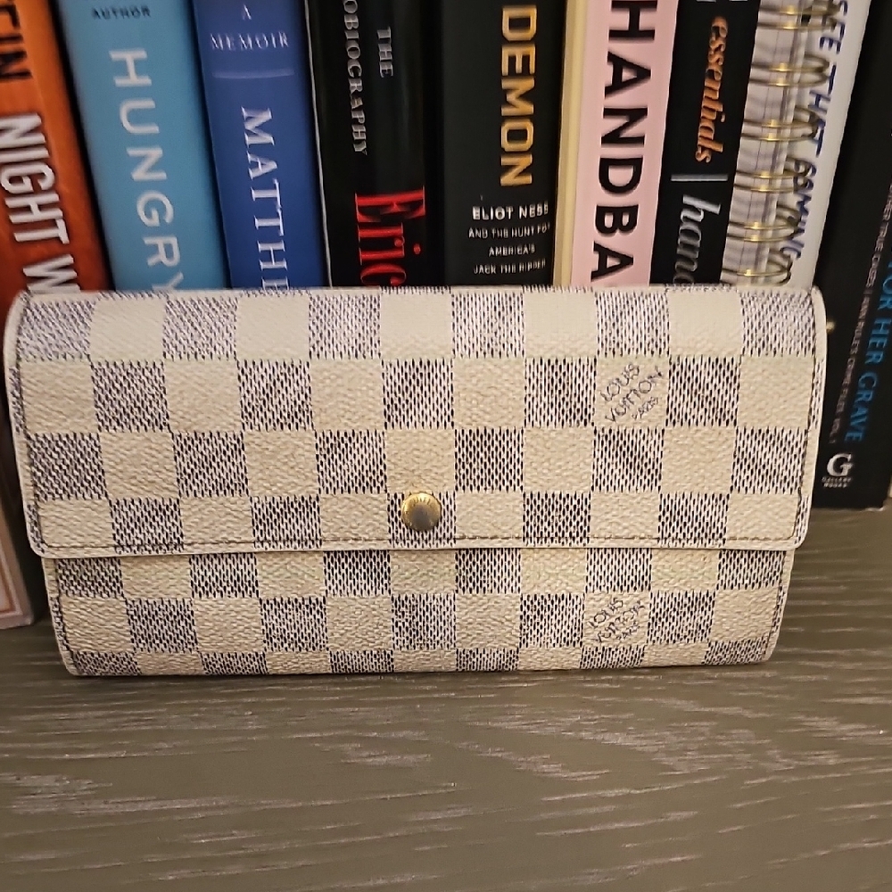 Louis Vuitton Damier Azur Sarah Wallet